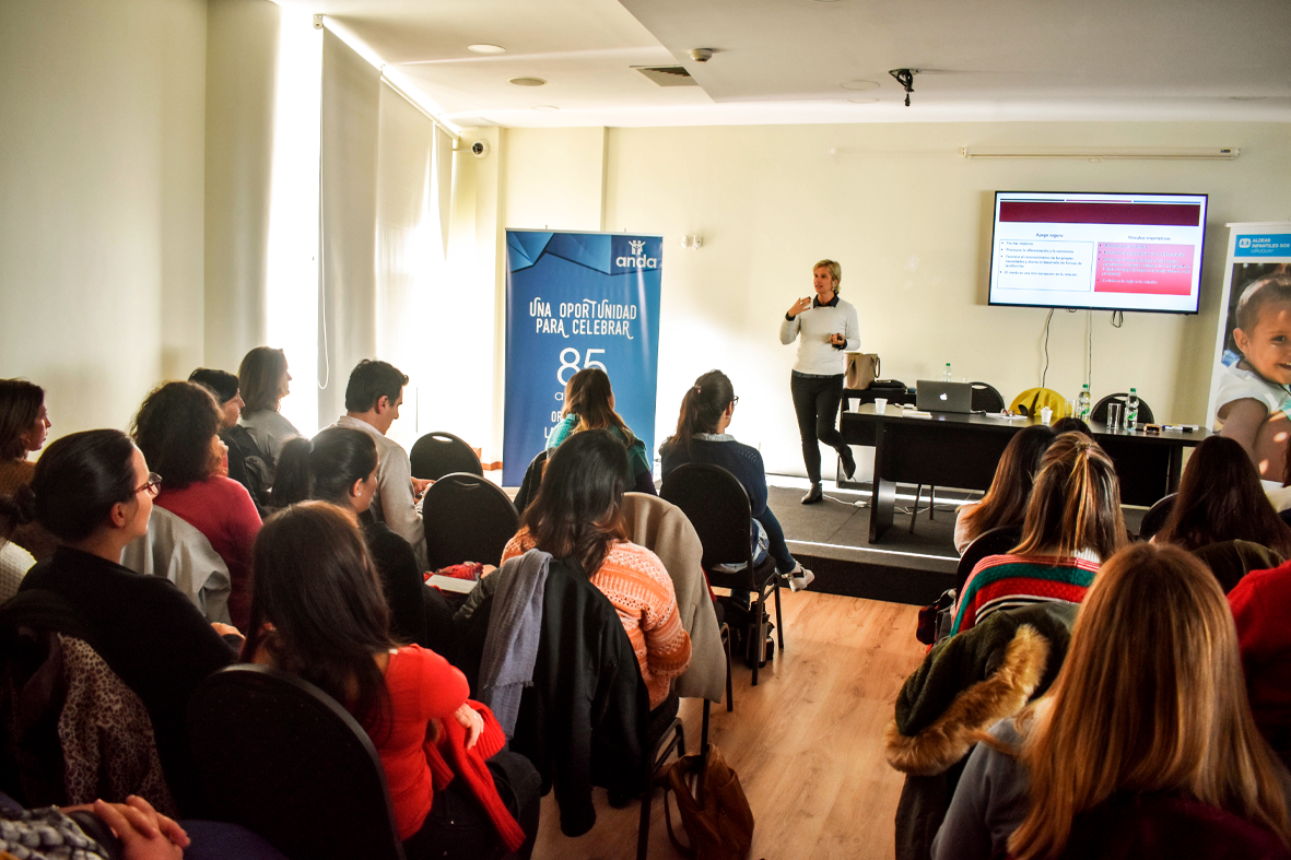 Foto "Abordaje de abuso sexual infantil"