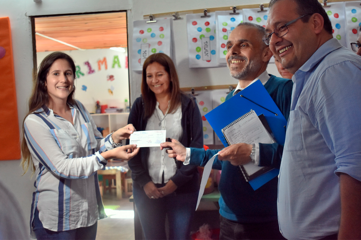 Foto "Aporte de la Intendencia de Paysandú a Vista Hermosa"