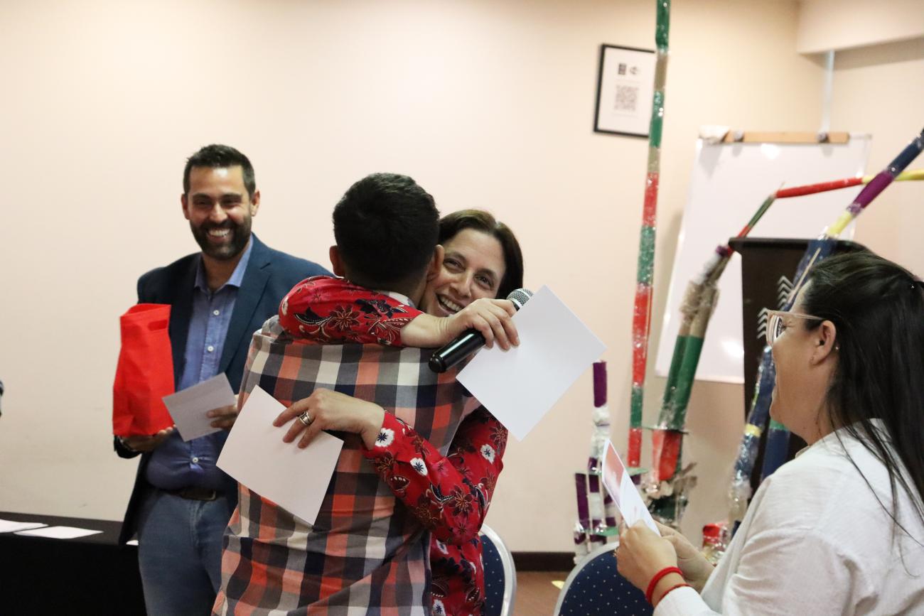 Cierre de talleres de TKE a participantes de Aldeas Infantiles