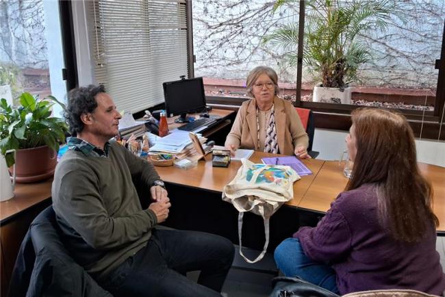 El coordinador nacional de Incidencia de Aldeas Infantiles, Martín Pardo, la directora de Inmujeres, Mónica Xavier y la directora nacional de Aldeas Infantiles, Verónica Burstin.